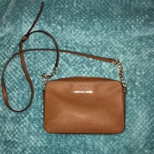 Pre-loved Michael Kors crossbody, chestnut